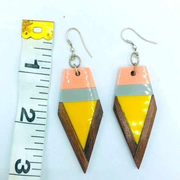 Boho Mixed Material Earrings - Picture 3 of 3